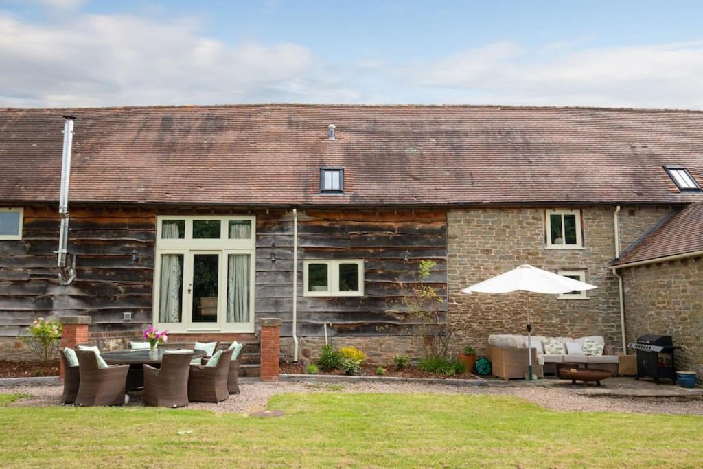 Holiday home Oak Barn,