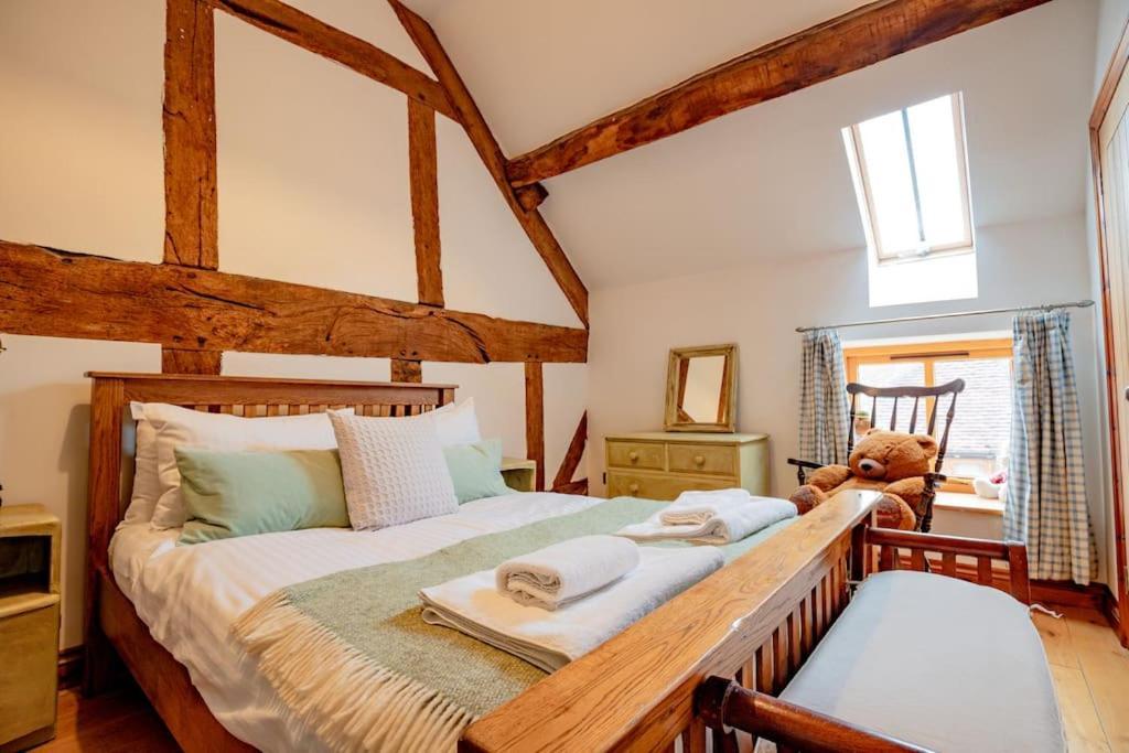 Oak Barn, Holiday home