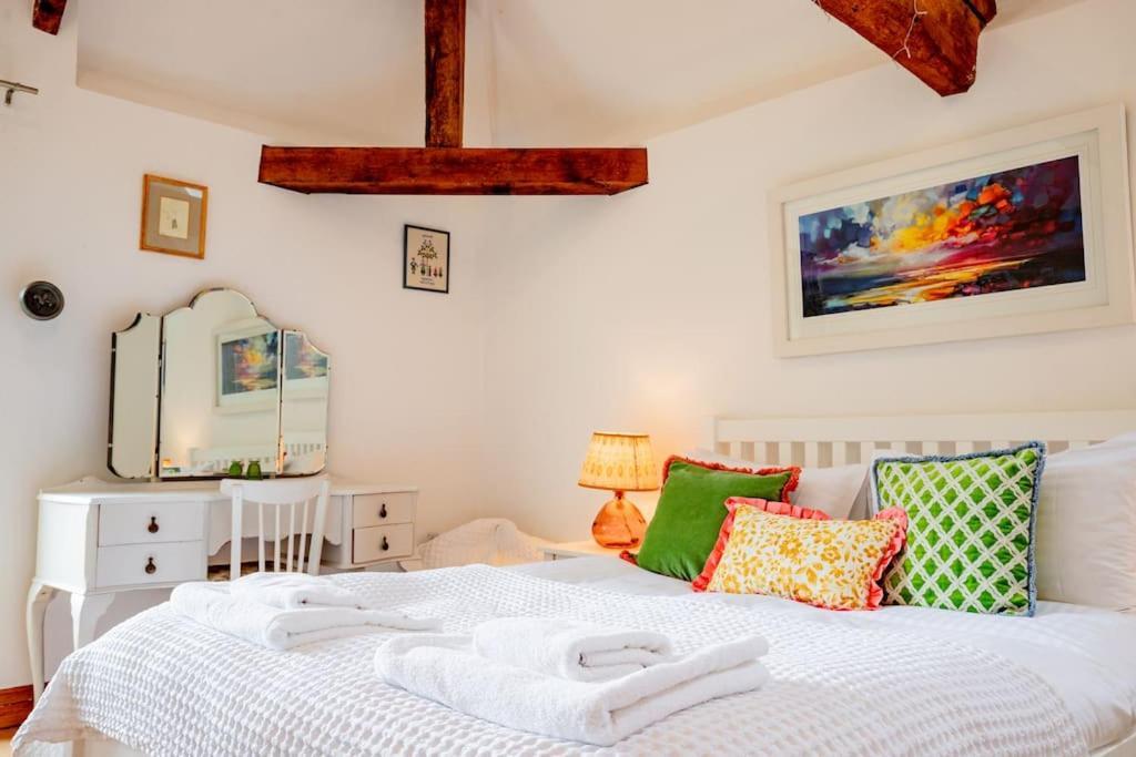 Oak Barn,